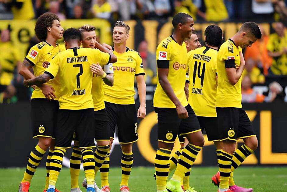 德甲预测：多特蒙德主场取胜，法兰克福柏林联合战平